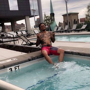 Meet your Posher, Chaz